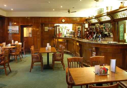 Londonderry Arms Hotel