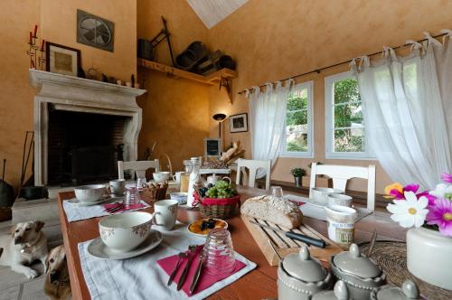 Їжа та напої, Domaine De La Combotte in Нантуа