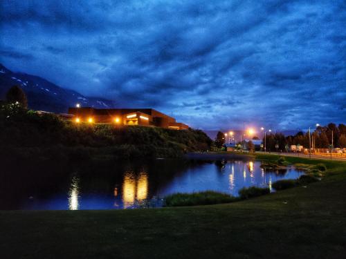 Közeli látványosságok, Keystone Hotel in Valdez (AK)