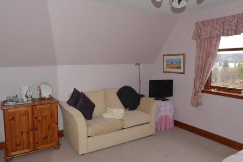 Home Farm Bed and Breakfast - image 4