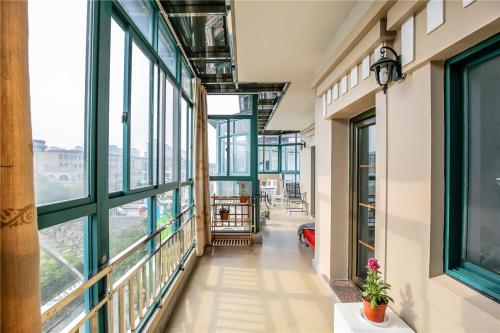 Apartment with Balcony image 10