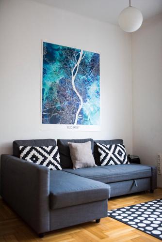  Mickey Grey Apartment in Budapest