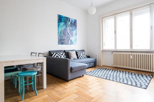  Mickey Grey Apartment in Budapest