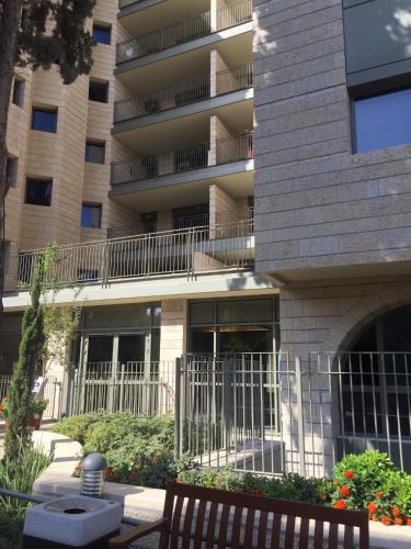 Brand new apt Jerusalem Boutique haneviim