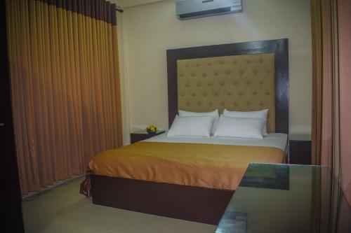 hotel photo