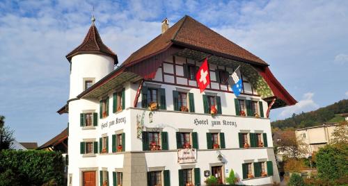  Hotel zum Kreuz in Suhr
