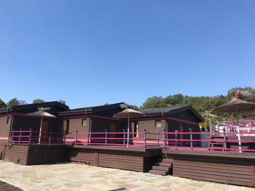 Elinor Complex - image 3