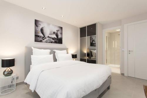 Marriott- Croisette: Superb 3 bedrooms/ 3 baths - image 9