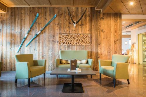 Lobby, Mountain Living Apartments in Curon Venosta
