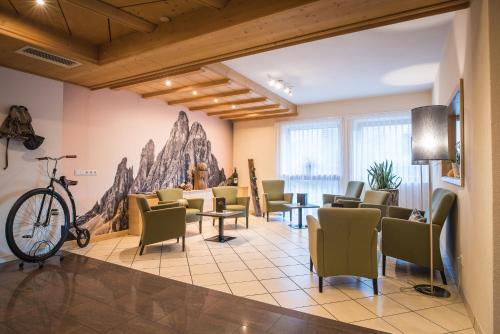 Lobby, Mountain Living Apartments in Curon Venosta