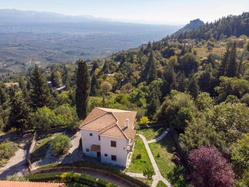 Laconian Collection Villa Byzantium