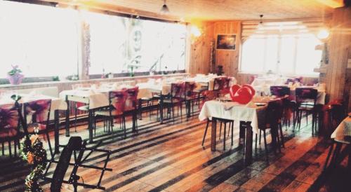  Abant Hayalim Pansiyon Restaurant in Ömerler