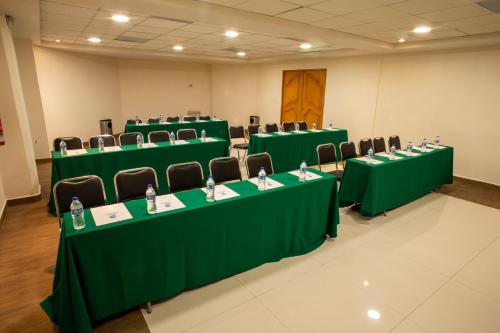 Hotel Plaza Calzada - 비즈니스 센터
