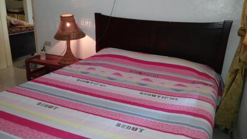 1 queen bed, 2 double beds
