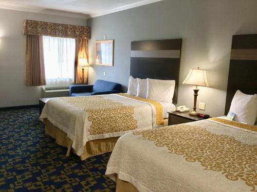 Days Inn by Wyndham Robstown - image 3