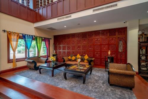 Lobby, Hotel De La Renaissance  in Kruos