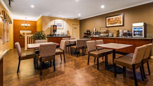 Food and beverages, Best Western Stagecoach Inn in Pollock Pines (CA)