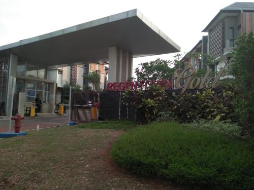 Ventura Regentown Gold BSD in Pagedangan