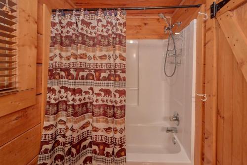 Hickory Lodge - image 4