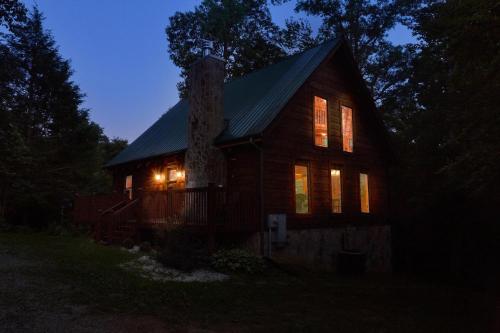 Hickory Lodge - image 5