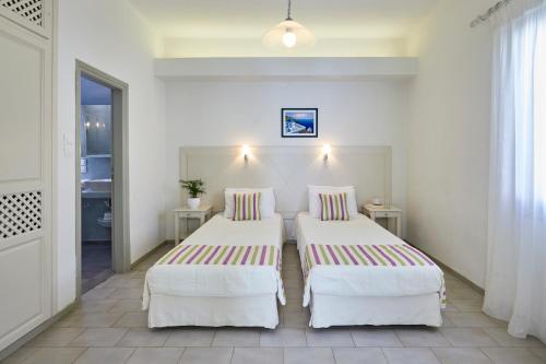Nissos Thira Hotel Room Type - Family Room