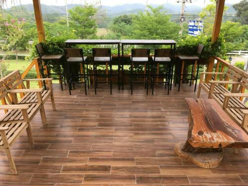 Maingern Maithong Resort near Huai Khun Ram Health Promoting Hospital