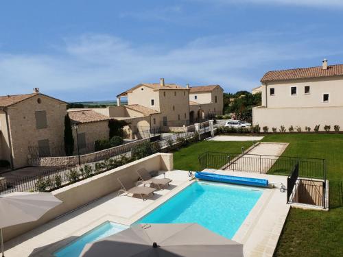 Villa in Uz s Garrigues Sainte Eulalie with Pool