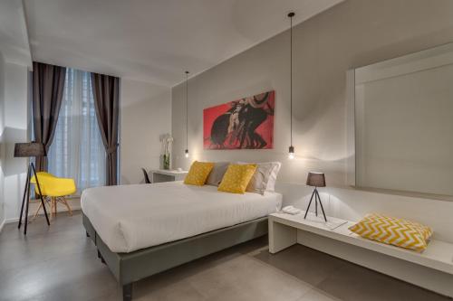 Navona Theatre Hotel - image 2