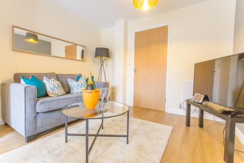 Razia Apts with easy access to Oxford Headington Hospitals