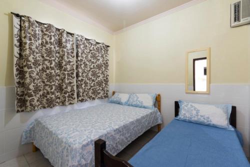 2 bedrooms, 3 beds