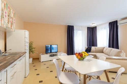 Vitosha Downtown Apartments 3