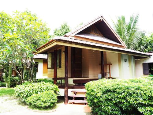 Baan Pun Sook Resort