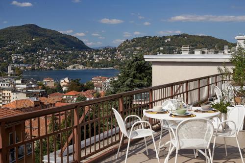 Aerie Esmeralda - Apartment - Como