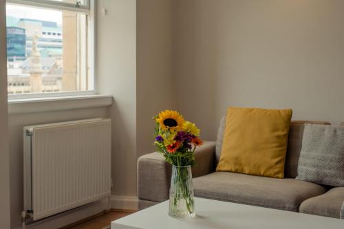 PREMIER SUITES PLUS Glasgow George Square - image 7