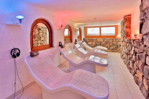 Gyógyfürdő, ERMITAGE Wellness- & Spa-Hotel in Saanen