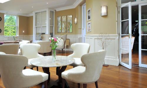 St Elizabeth's House - image 11