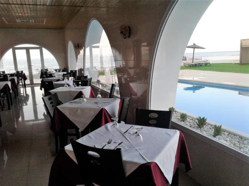 Hotel Roca Bella - image 6