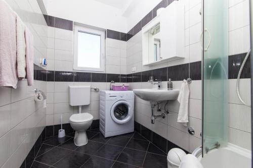 Holiday home Villa Anny - image 7