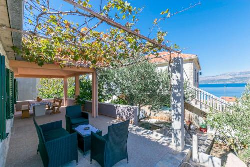One-Bedroom Holiday Home