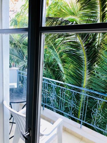 balkon/terras, Hotel George near Ikaria Island National Airport