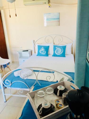 Hotel George near Ikaria Island National Airport