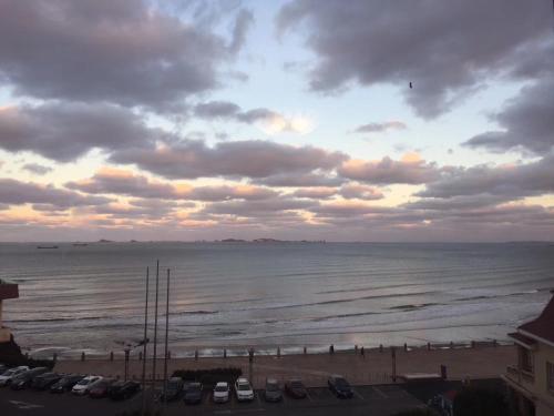 ヤンタイ ゴールデン ガルフ ホテル