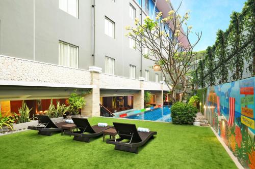 Swimming pool, Primera Hotel Seminyak in Seminyak