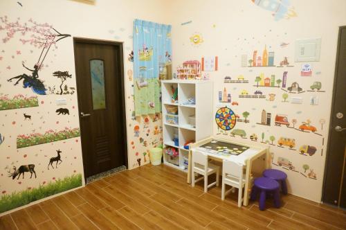 荷比8号电梯民宿 荷比8号电梯民宿