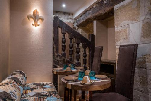 Ruoka ja Juomat, Le Temple De Jeanne in 4th - The Marais