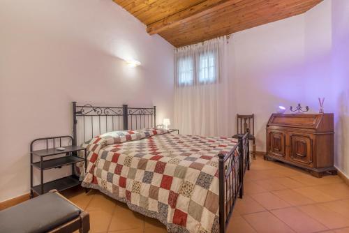 Villa Borghese Roomy Flat, Rome (photo 2)