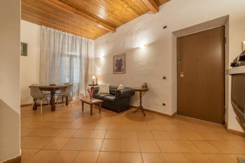 Villa Borghese Roomy Flat, Rome (photo 6)