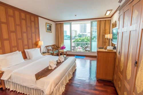 room detail thumbnail 0