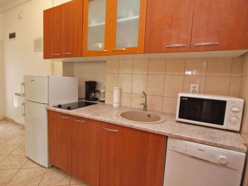 Apartments Fazanka 1002 - image 3