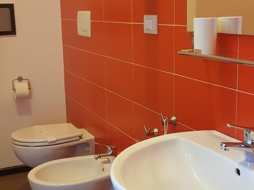 Bathroom, B&B Copacabana Colors in Margherita di Savoia